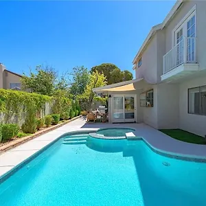 Holiday home 3br Desert Oasis: King Bd W/pool, Las Vegas
